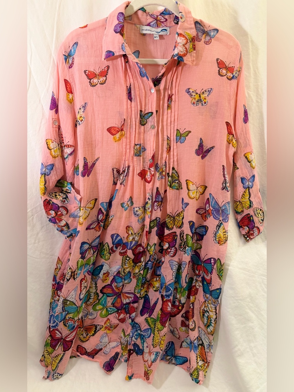 Color de mare pink lightweight butterfly top… so pretty in person!😊 size M/L